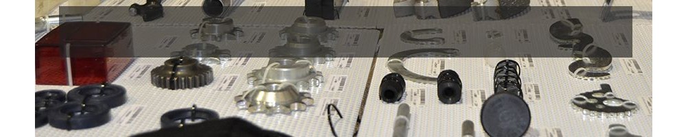 tools, utensils and kit`s various for mounting and other brands of classic motorcycles, special extractors, etc